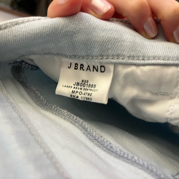 JBrand 835 Mid Rise Crop in Laser Beam Destruct - Picture 6 of 10